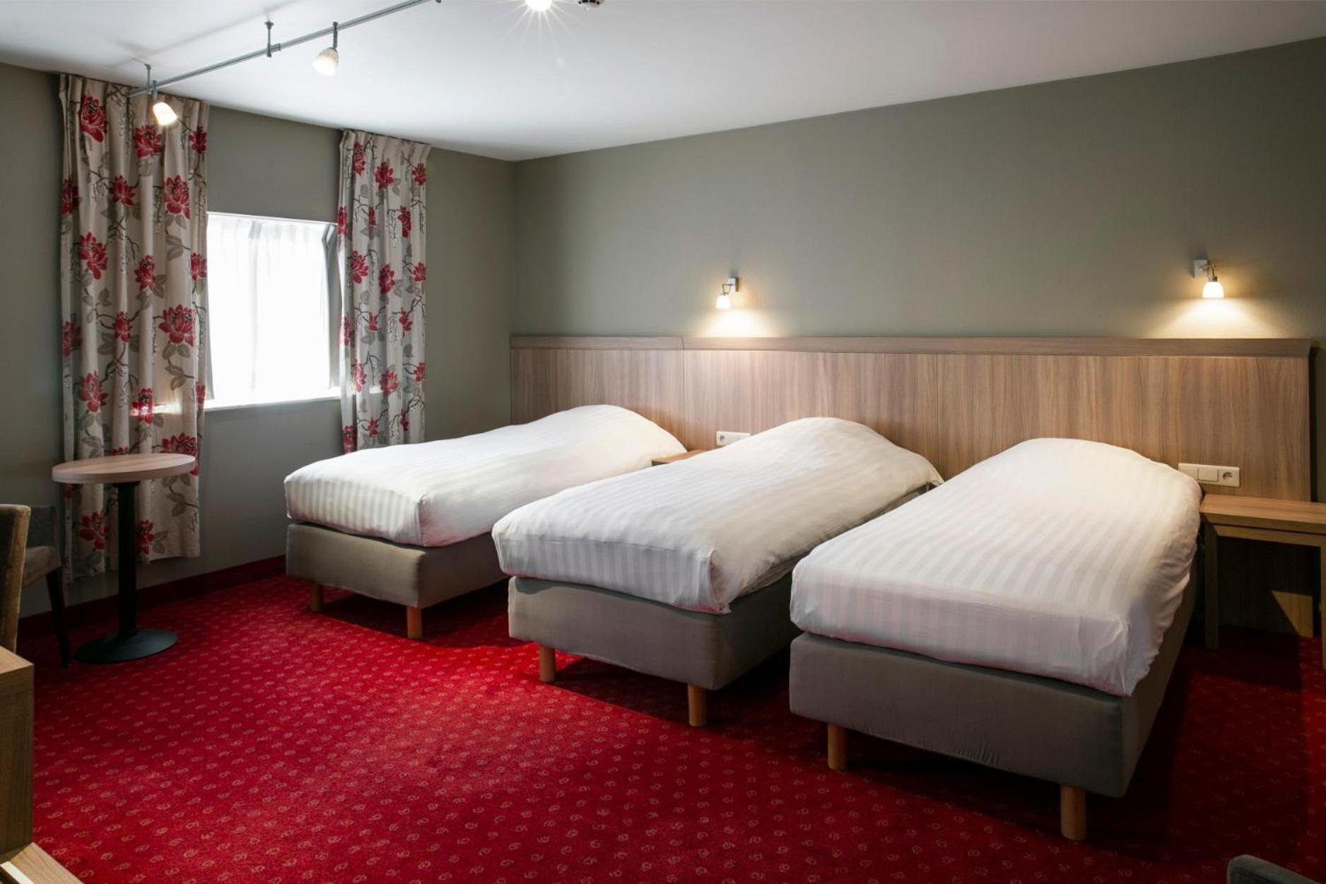 La Couronne Hotel Welkenraedt ภายนอก รูปภาพ